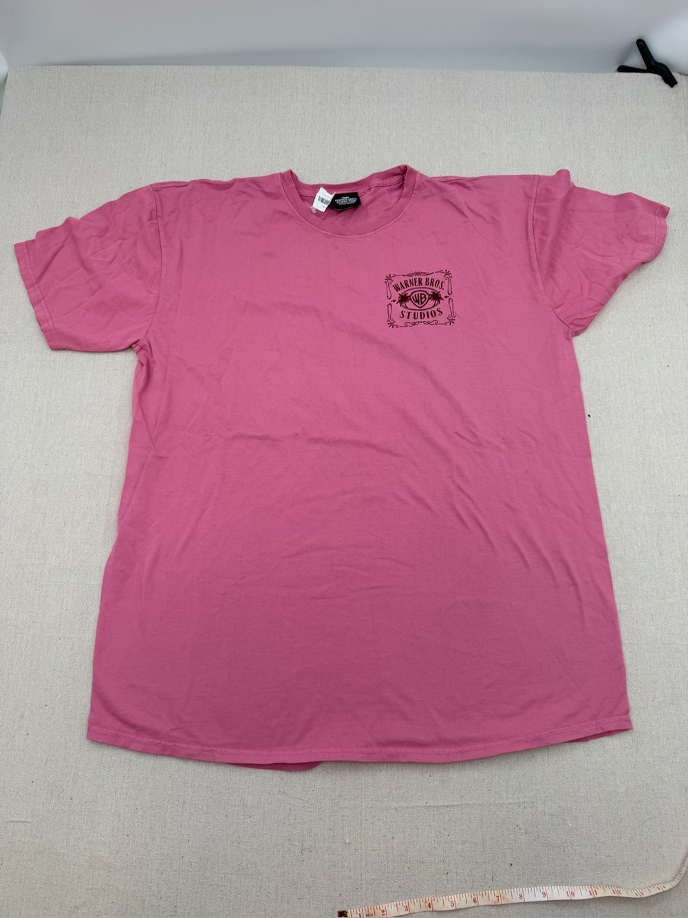 Warner Brothers Studios Pink Graphic Crewneck T‑Shirt
